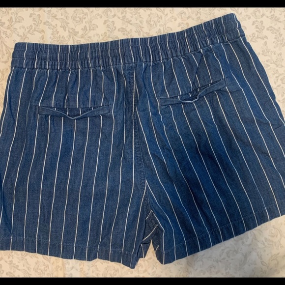 J. Crew Short Size 6 & XS - Picture 3 of 7